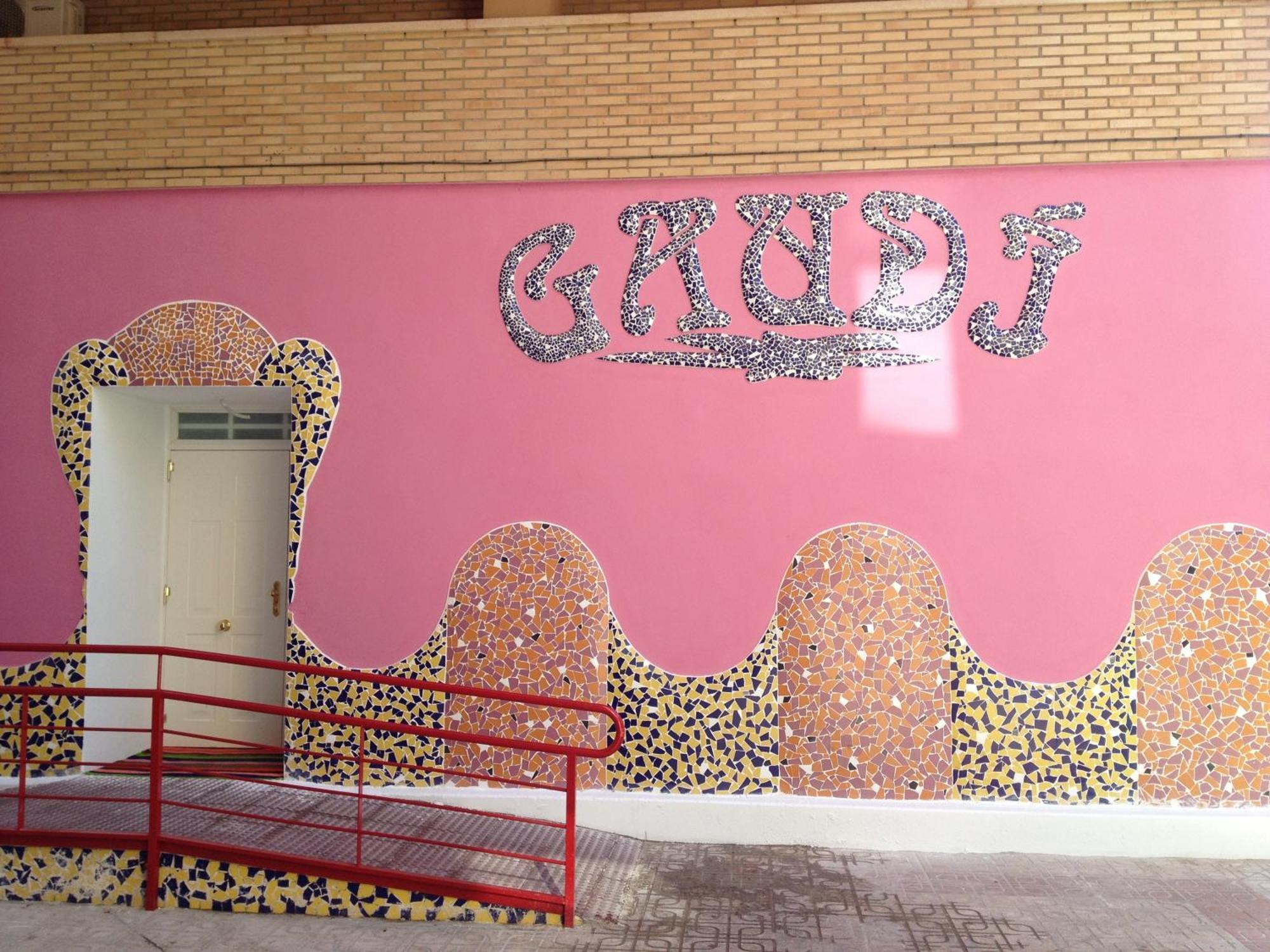 Hostal Gaudi Cuenca Куэнка Экстерьер фото
